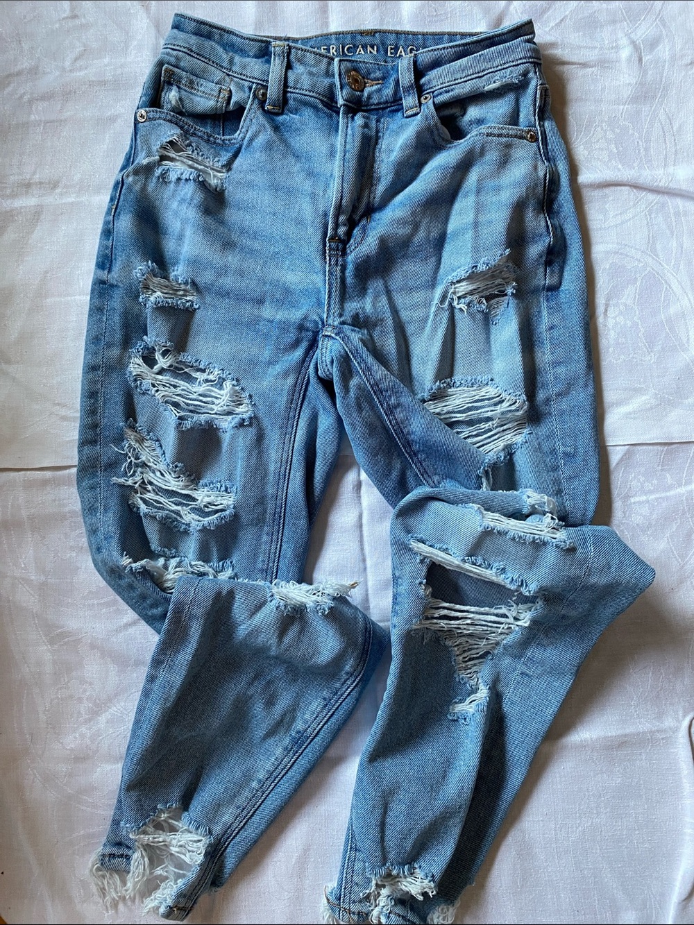 Sz 000 Short Eagle Outfitters Women’s Teens  Distressed Skinny Jeans Like New